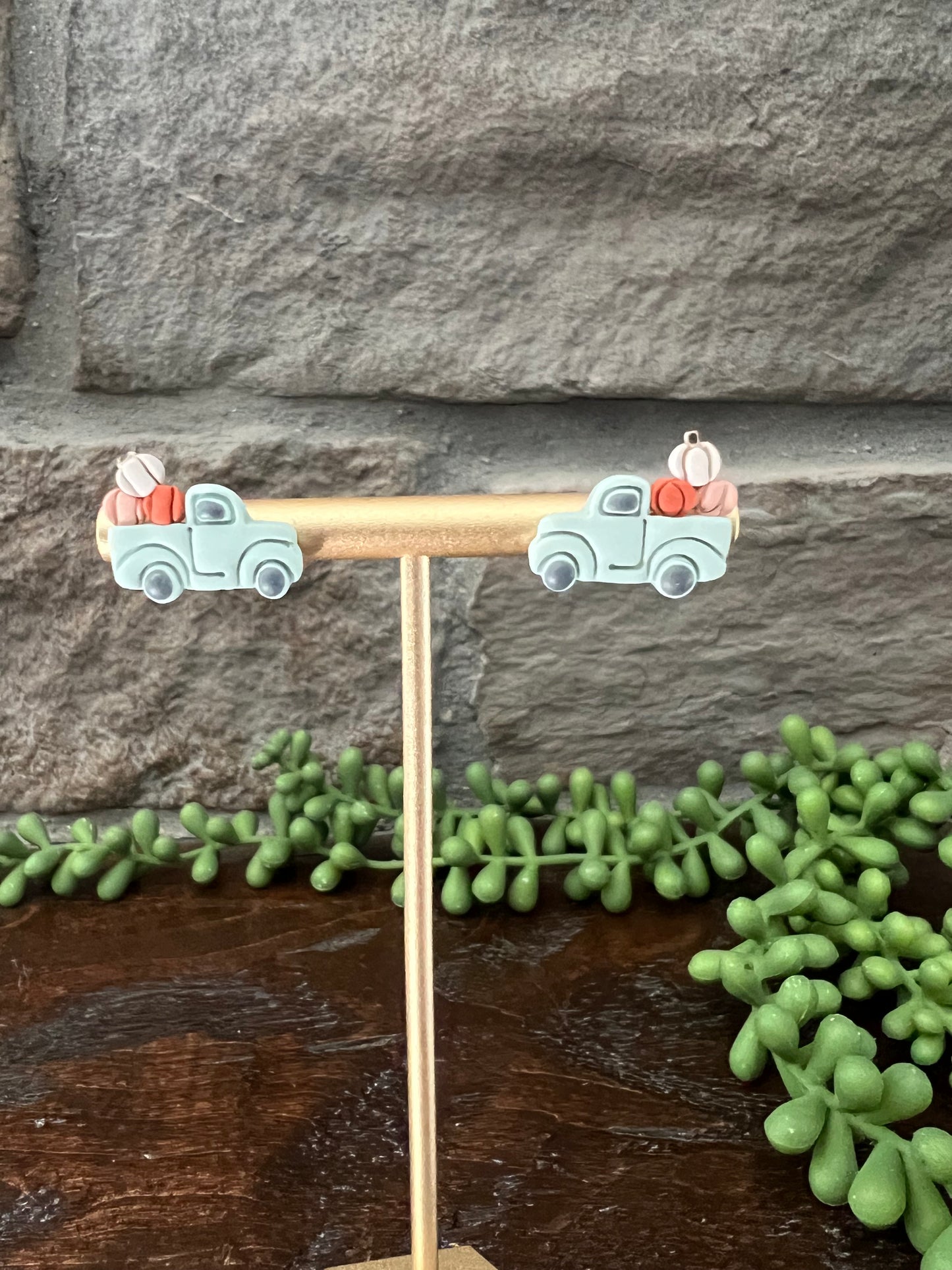 Fall Harvest Truck Studs