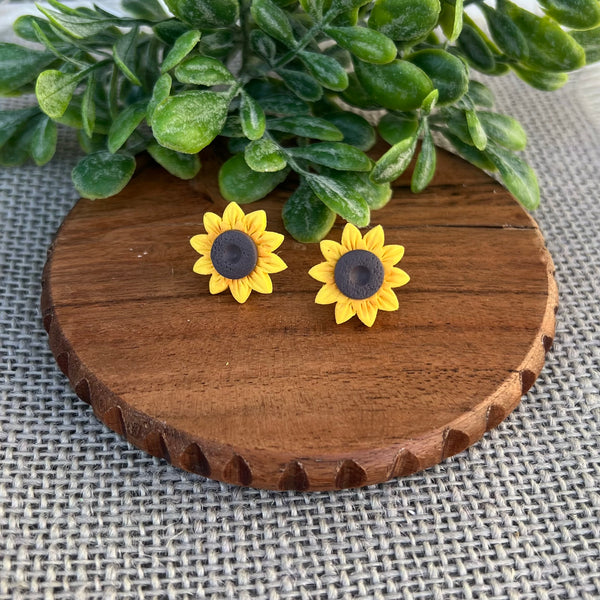 Sunflower Studs