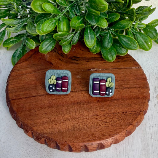 Bookshelf Studs