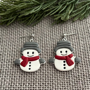 Snazzy Snowmen Dangles