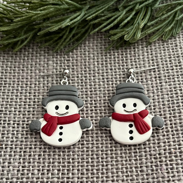 Snazzy Snowmen Dangles