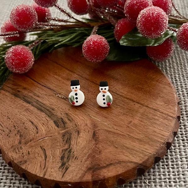 Frosty the Snowman Studs