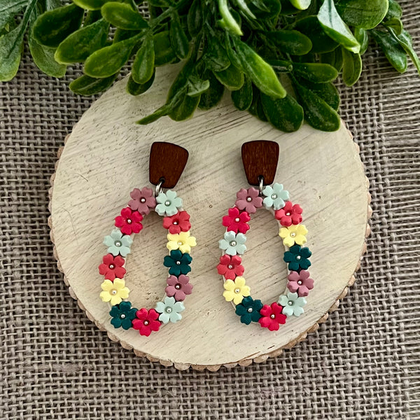 Vintage Alley Earrings - Diane