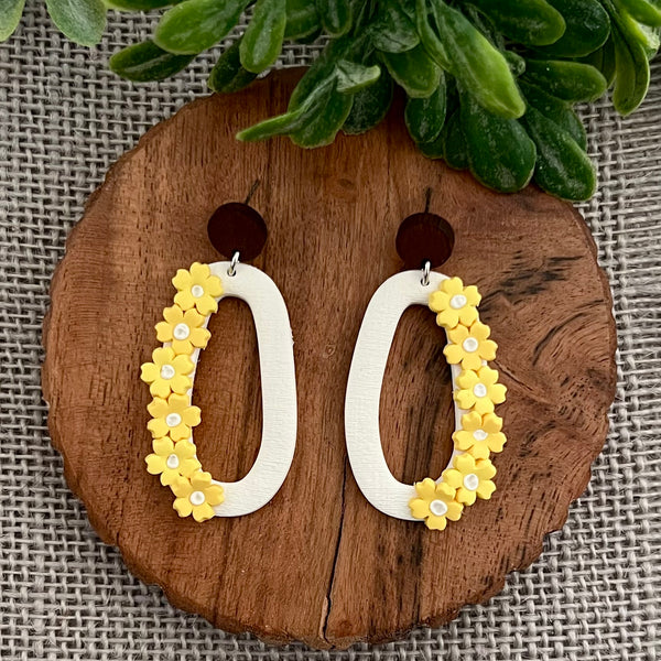 Vintage Alley Earrings - Diane